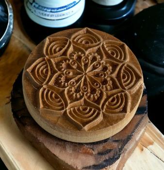 Mandalastempel aus Hartholz