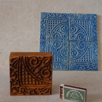 Fliesenstempel aus Hartholz