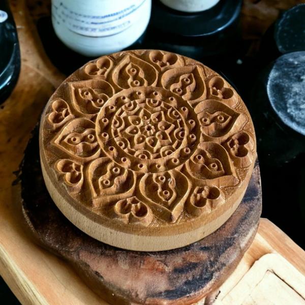 Mandalastempel aus Hartholz Mandalastempel aus Hartholz