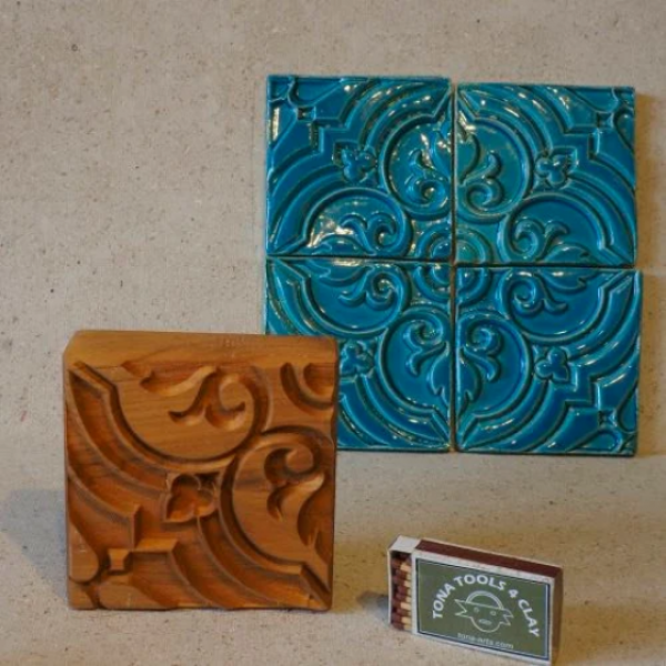 Fliesenstempel aus Hartholz Fliesenstempel aus Hartholz