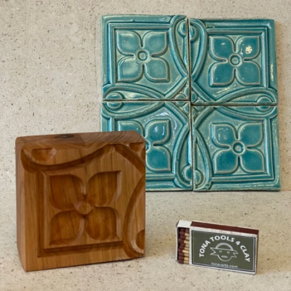Fliesenstempel aus Hartholz Fliesenstempel aus Hartholz