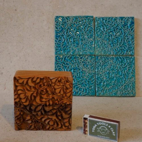 Fliesenstempel aus Hartholz Fliesenstempel aus Hartholz